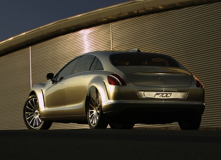 Mercedes-Benz F700 concept